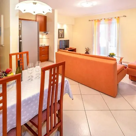 Palace Clara 2 Island Krk By Vill דירה *