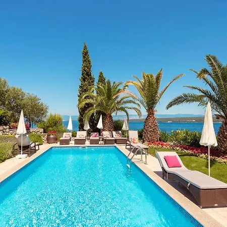 Palace Clara 2 Island Krk By Vill *